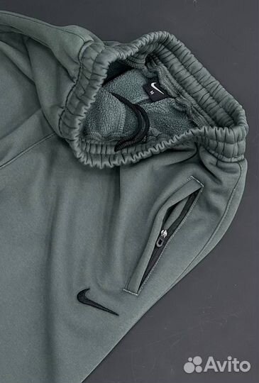 Спортивный костюм adidas