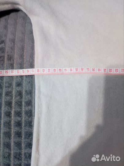 Свитер женский