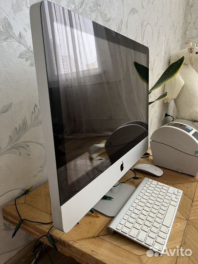 Apple iMac 21.5