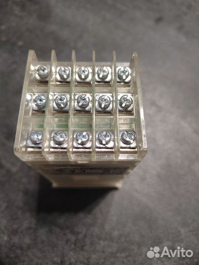 Универсальный цифровой прибор