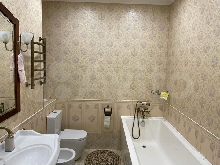 Комната 20 м² в 2-к., 3/18 эт.