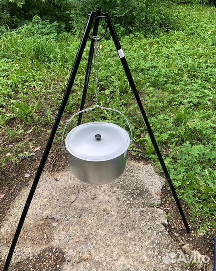 Тренога костровая