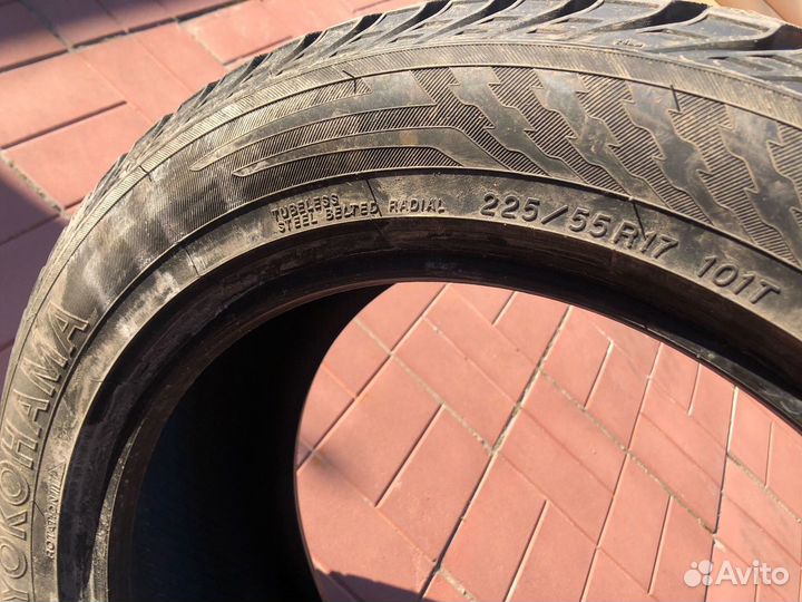 Yokohama Ice Guard IG30 225/55 R17