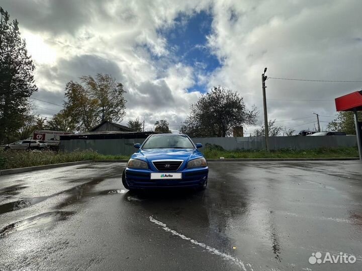 Hyundai Elantra 1.6 МТ, 2003, 300 000 км