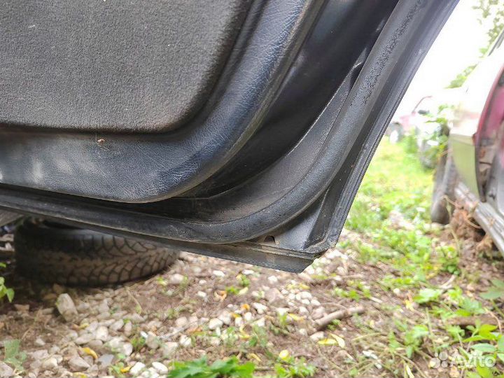 Дверь задняя правая Mercedes Benz C 230 2.3 M