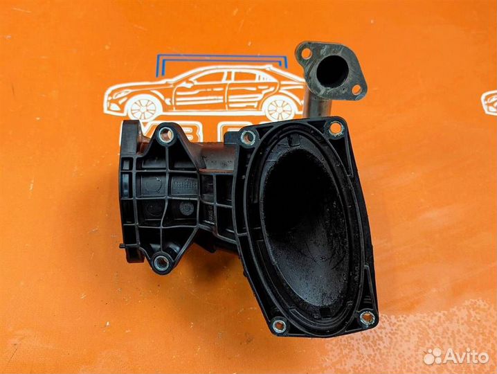 Патрубок впускного коллектора w207 coupe E-class