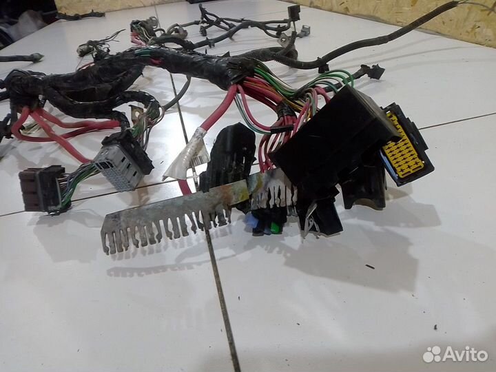 Электропроводка моторная (Renault Captur)