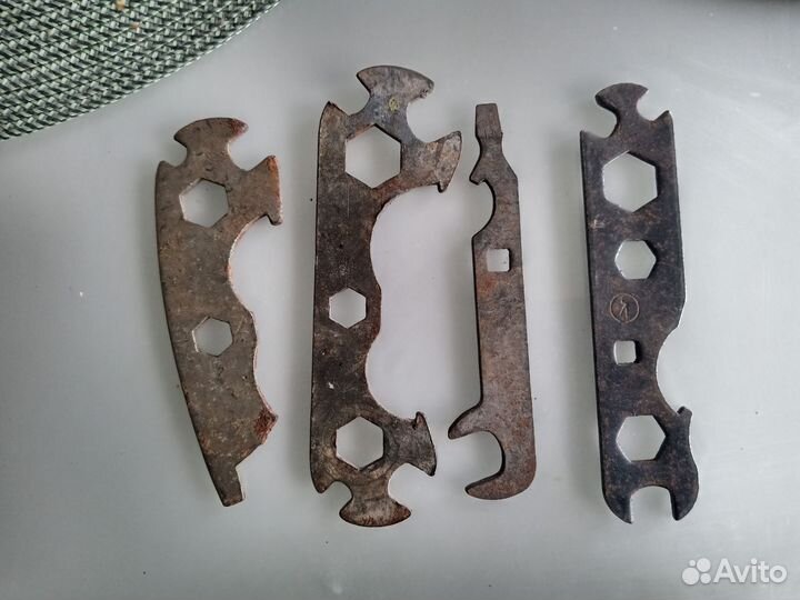 Ретро-ключи для велосипеда