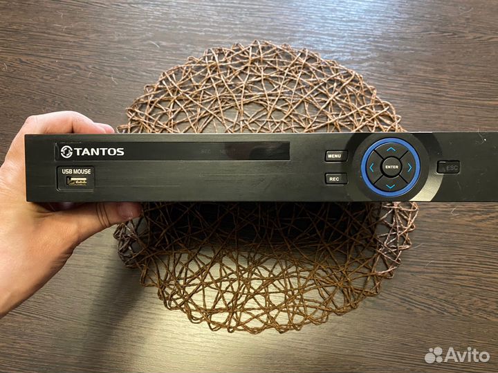 Tantos TSr-NV2421 Light – сетевой регистратор