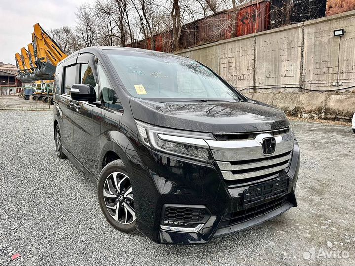 Honda Stepwgn 1.5 CVT, 2019, 32 000 км