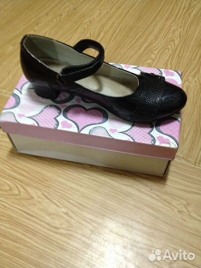 Туфли для девочки