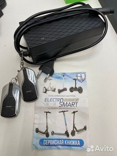 Электросамокат kugoo M4 11 Ah, до 120 кг (т16140)