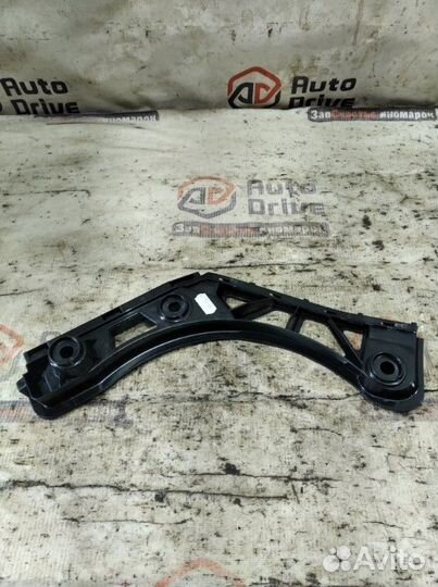 Кронштейн бампера Volkswagen Tiguan 2 кроссовер