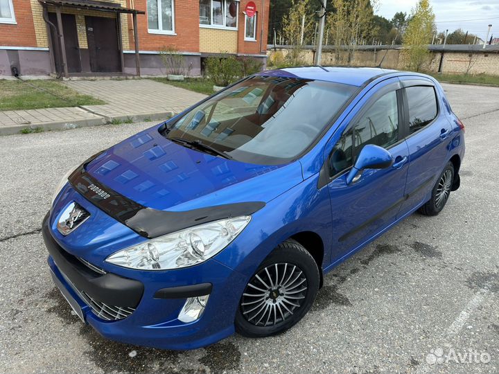 Peugeot 308 1.6 МТ, 2010, 134 000 км