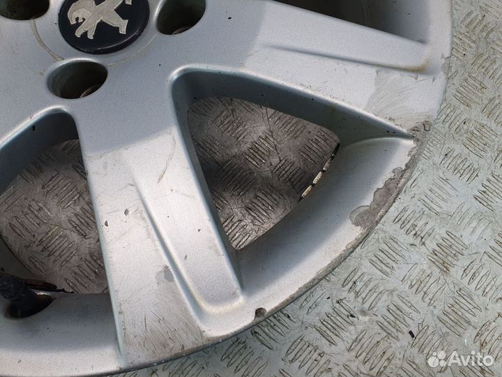 Литой диск 4x108 R16