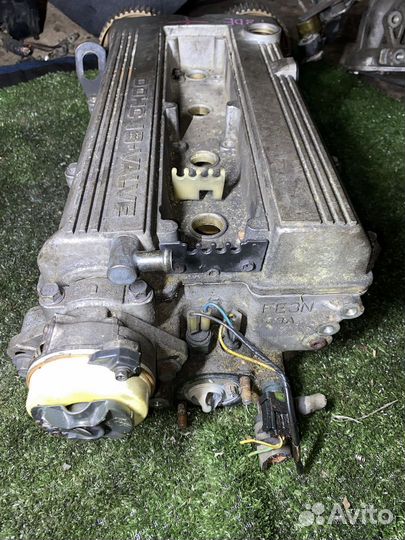 Головка блока цилиндров F8-DE Mazda Capella GV8W Т