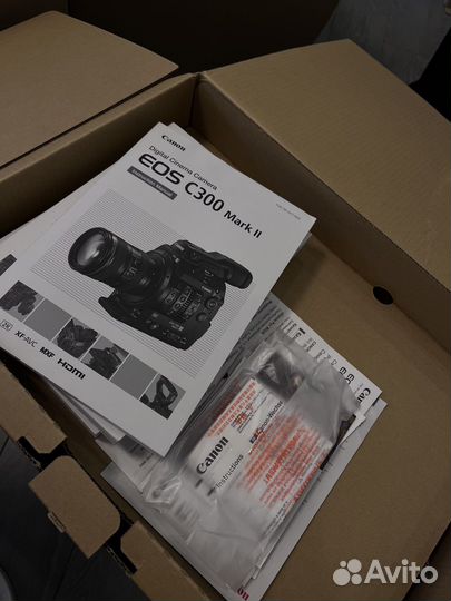 Кинокамера Canon EOS C300 Mark II, 4К, body