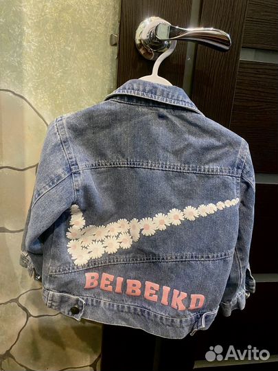 Джинсовая куртка для девочки