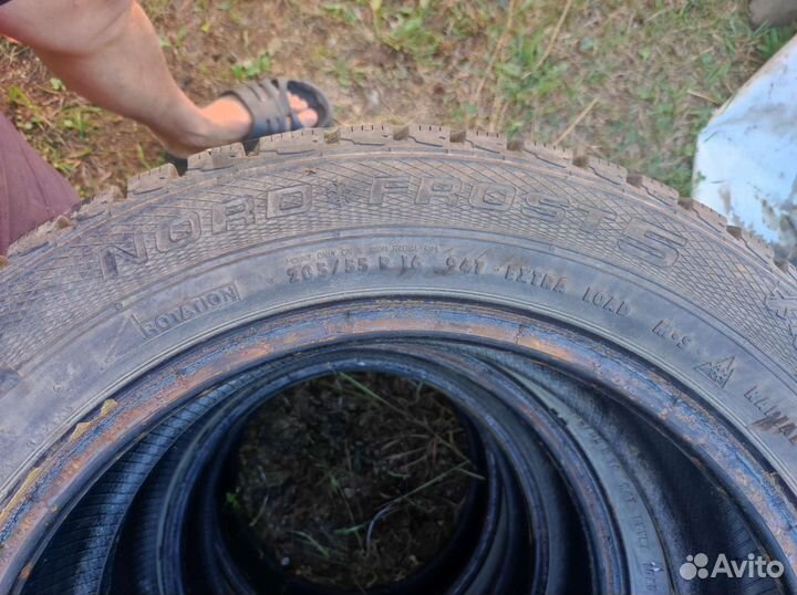 Gislaved Nord Frost 5 205/55 R16 96T