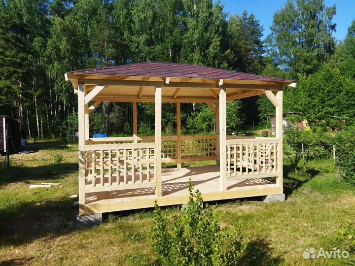 Беседка из дерева