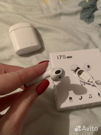 Беспроводные наушники новые