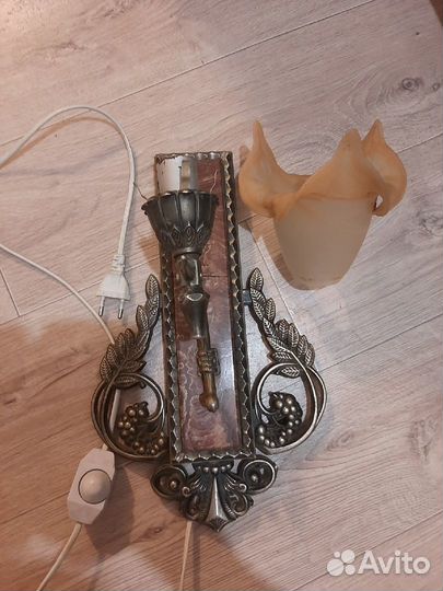 Бра светильник,зик Уральская рябинушка(яшма)