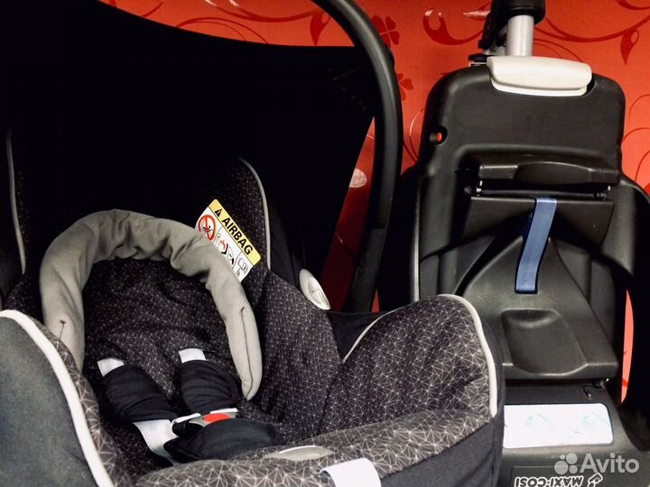 Maxi Cosi c базой isofix