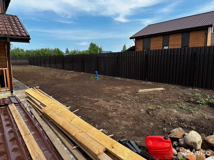 Заборы из профнастила / Заборы из штакетника