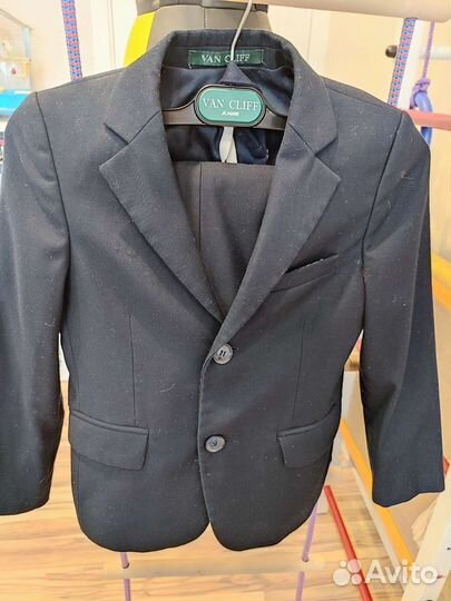 Школьный костюм