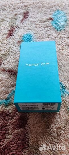 Телефон honor 7C pro