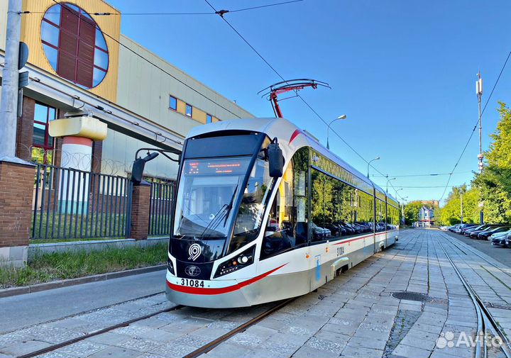 Слесарь в депо вахта Москва