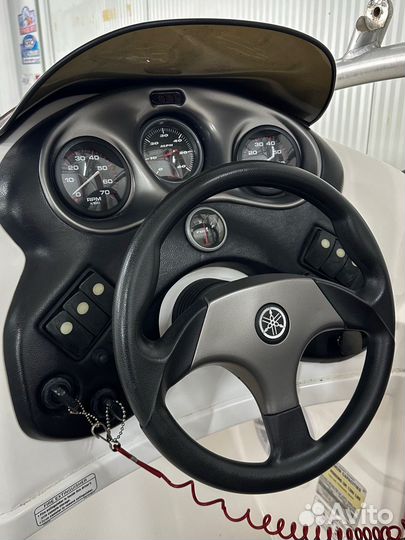 Катер Yamaha LS2000 (AR210)