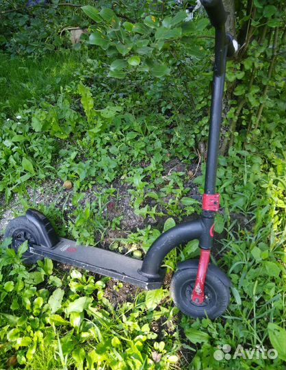 Трюковой самокат oxelo