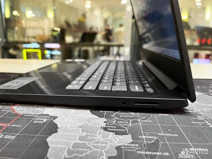 Ноутбук Lenovo для офиса с Radeon