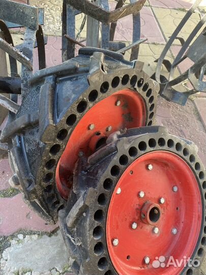 Мотоблок салют 6'5 лс и все оборудование