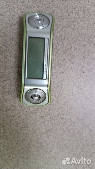 Mp3 плеер LG MF-FE412