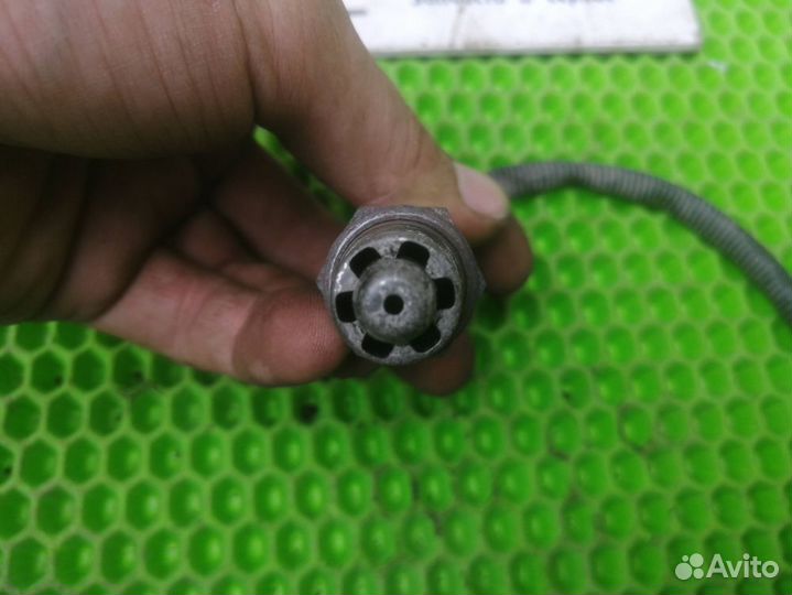 Лямбда зонд передний Fiat Albea