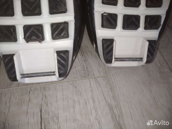 Лыжные ботинки классические rossignol