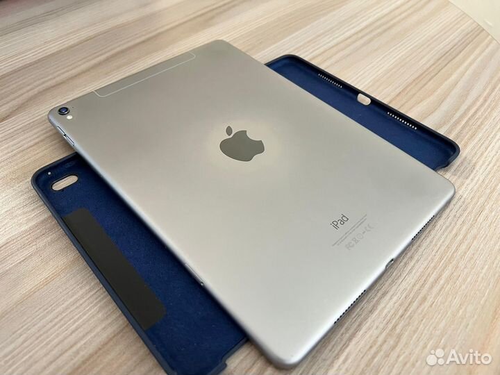 iPad Pro 9,7 2017 32 go lte