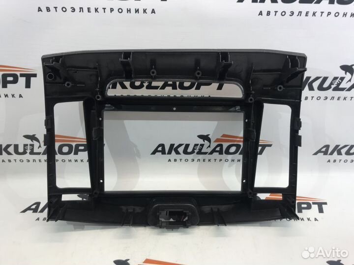 Переходная рамка для Hyundai Elantra (9 дюймов)
