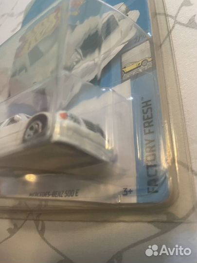 Hot wheels mercedes 500e