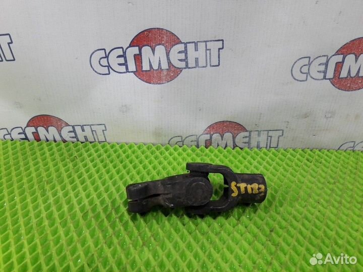 Карданчик рулевой Toyota Celica ST183C 3SGE