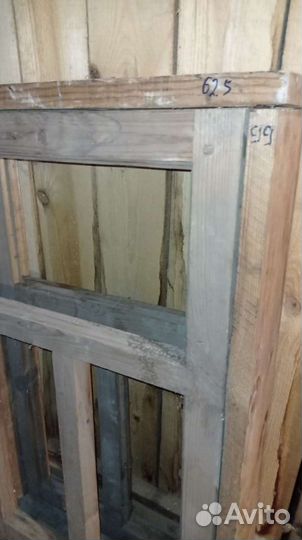 Деревянное окно