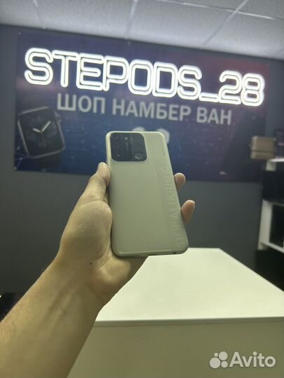 TECNO Spark 8C, 4/64 ГБ