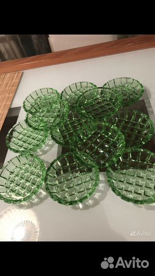 Ваза, графин, цветное стекло, марганцевое