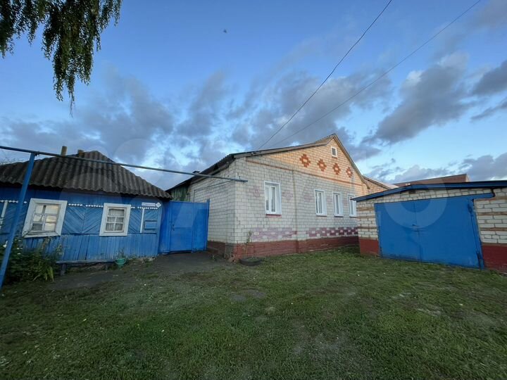 Дом 100 м² на участке 44 сот.