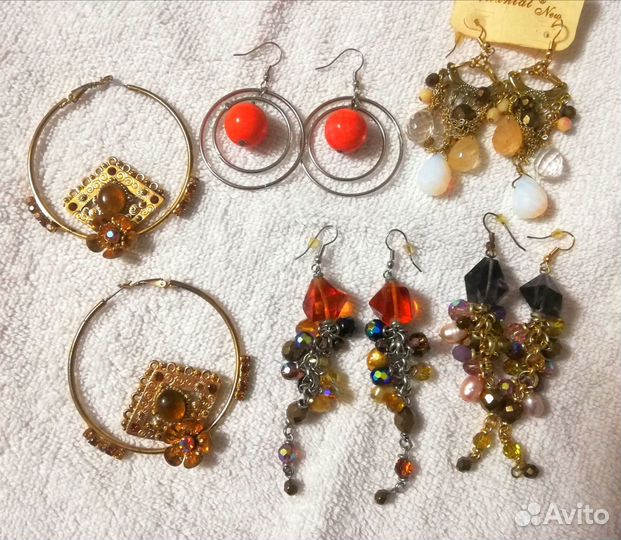 Серьги, бусины, бисер для рукоделия