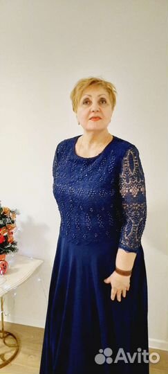 Вечернее платье
