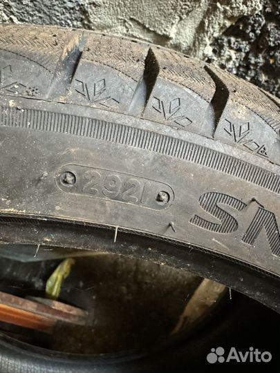 Triangle Snowlink TWT02 235/40 R18 91H