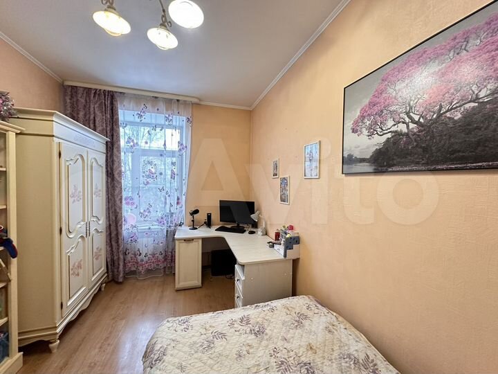 3-к. квартира, 80 м², 3/5 эт.